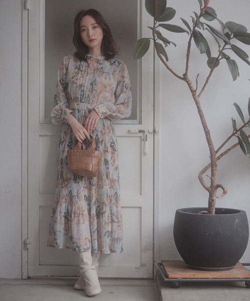 Andemiu（アンデミュウ）の「ニットブーツ156870（ブーツ・レディース・オフホワイト/ブラック・SMALL/MEDIUM/LARGE）」の18枚目の写真