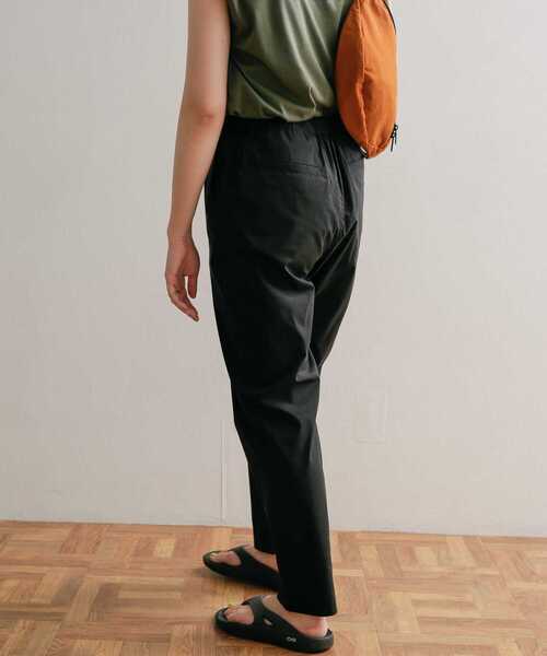 お値下げ　URBAN RESEARCH DOORS パンツ URBAN RESEARCH DOORS パンツ ポンチカーブパンツ レディース