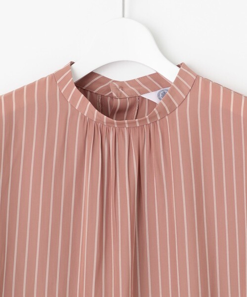 J.PRESS Ladies(J.プレス レディス)の「【洗える】シルクタッチ ダブルストライプ スタンドカラー ブラウス(シャツ/ブラウス・レディース・ピンク系1/ホワイト系1/ネイビー系1・XS)」の11枚目の写真