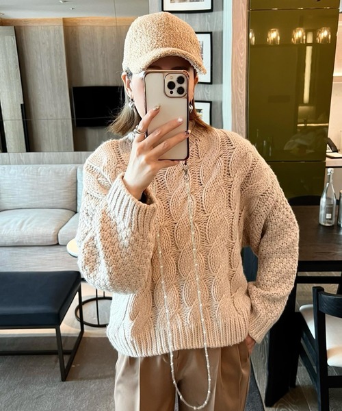 Re:EDIT（リエディ）の「ラメor無地ロービングニットケーブルボトルネックトップス（ニット/セーター・レディース・ネイビー/アイボリー/イエロー/ベージュ/ブルー/ブラック系・MEDIUM/LARGE）」の12枚目の写真