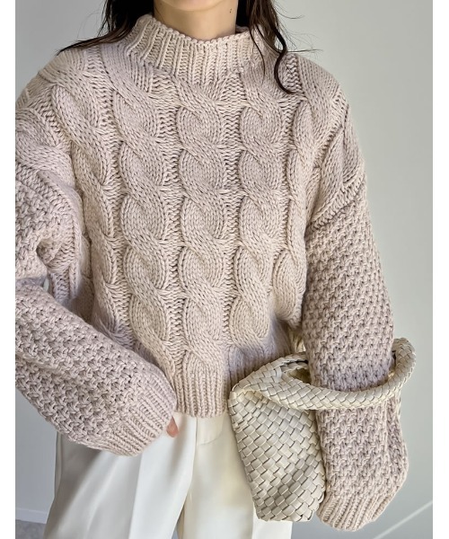 Re:EDIT（リエディ）の「ラメor無地ロービングニットケーブルボトルネックトップス（ニット/セーター・レディース・ネイビー/アイボリー/イエロー/ベージュ/ブルー/ブラック系・MEDIUM/LARGE）」の15枚目の写真