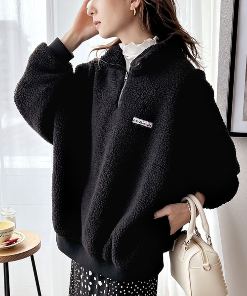 新品タグ付　ホコモモラ ジップアップ　ジャケット ハーフコート　ブルゾン Java（ジャバ）の「《JaVaジャバ コラボ》もこふわ暖か。JaVa