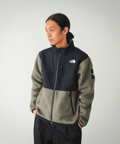 THE NORTH FACE（ザノースフェイス）の「THE NORTH FACE / Denali Jacket（ブルゾン・メンズ・ブラック/オリーブ・SMALL/MEDIUM/LARGE/X-LARGE/XX-LARGE）」の7枚目の写真