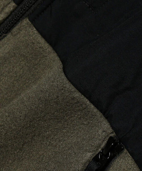 THE NORTH FACE（ザノースフェイス）の「THE NORTH FACE / Denali Jacket（ブルゾン・メンズ・ブラック/オリーブ・SMALL/MEDIUM/LARGE/X-LARGE/XX-LARGE）」の21枚目の写真