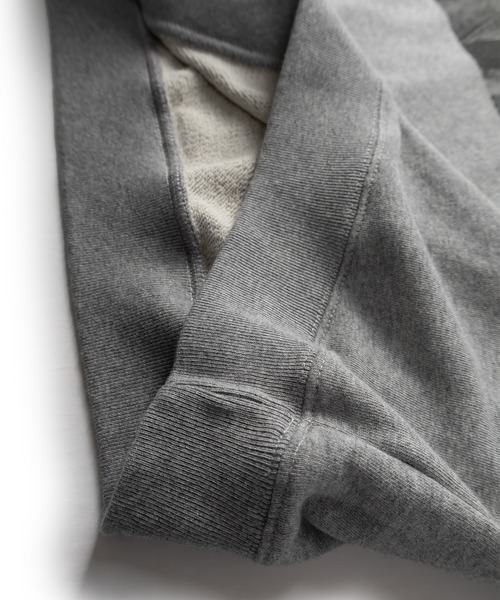 The Beatles（ザビートルズ）の「【THE BEATLES】フォトプリントスウェット/発泡プリントスウェット/ビッグシルエット（スウェット・レディース・チャコールグレー/グレー/オフホワイト/ホワイト系その他/グレー系その他/グレー系その他2・M/L/XL）」の19枚目の写真