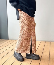ダマスク柄ジャガードナロースカート
