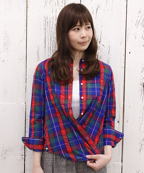 CIAOPANIC TYPY（チャオパニックティピー）の「ビックチェックカシュクールシャツ（シャツ/ブラウス・レディース・レッド/ネイビー・SMALL/MEDIUM）」の2枚目の写真