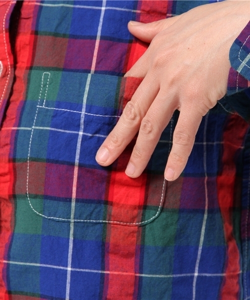 CIAOPANIC TYPY（チャオパニックティピー）の「ビックチェックカシュクールシャツ（シャツ/ブラウス・レディース・レッド/ネイビー・SMALL/MEDIUM）」の7枚目の写真