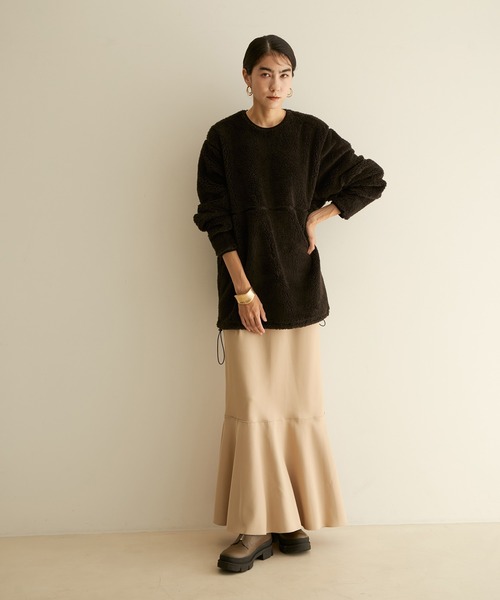 SALON adam et rope'（サロン アダム エ ロペ）の「【WEB限定カラー】ボアボンディングプルオーバー（スウェット・レディース・ブラック/オフホワイト/キャメル・FREE）」の8枚目の写真