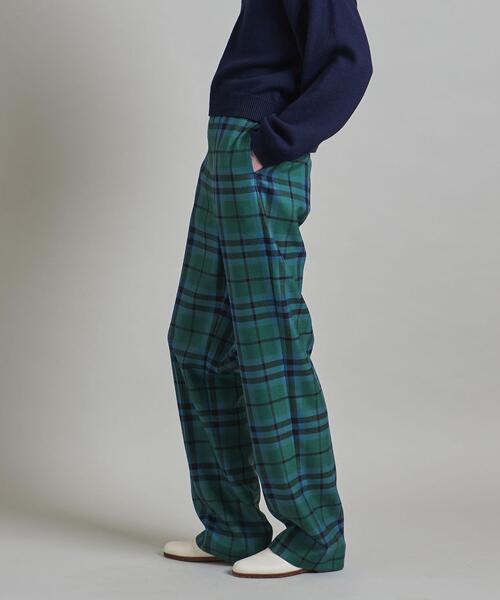 LOEFF(ロエフ)の「<LOEFF>LCRN タータンチェック テーパードパンツ(スラックス・レディース・ケリー・0/1/2)」の9枚目の写真