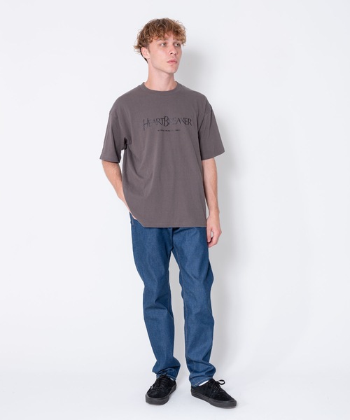 BEDWIN & THE HEARTBREAKERS(ベドウィン アンド ザ ハートブレイカーズ)の「S/S PRINT T "HILL"(Tシャツ/カットソー・メンズ・チャコール/サックスブルー/ホワイト・LARGE/SMALL/XX-LARGE/X-LARGE/MEDIUM)」の19枚目の写真