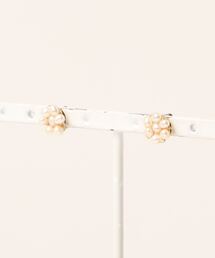 CERCA（チェルカ）の「September/flour jewel　ピアス（淡水パール）（ピアス（両耳用））」