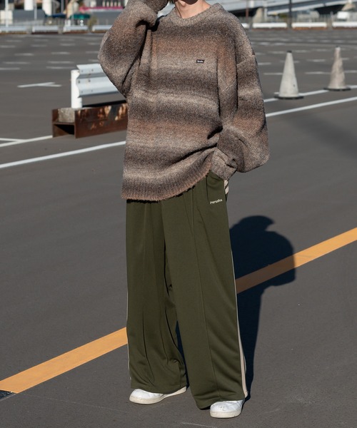 Perushu(ペルーシュ)の「ワイドストレートトラックパンツ(セットアップ着用可)(その他パンツ・メンズ・ネイビー/オリーブ/ブラウン/オレンジ・MEDIUM/SMALL/LARGE)」の6枚目の写真