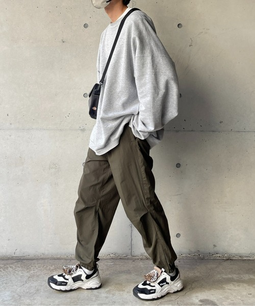 CPCM(シーピーシーエム)の「ナイロントラックパンツ(その他パンツ・メンズ・カーキ/ブラック/グレイッシュベージュ・MEDIUM/LARGE)」の17枚目の写真