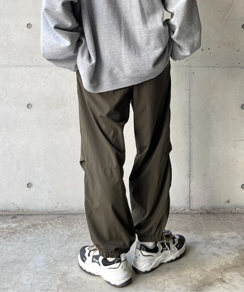 CPCM(シーピーシーエム)の「ナイロントラックパンツ(その他パンツ・メンズ・カーキ/ブラック/グレイッシュベージュ・MEDIUM/LARGE)」の11枚目の写真