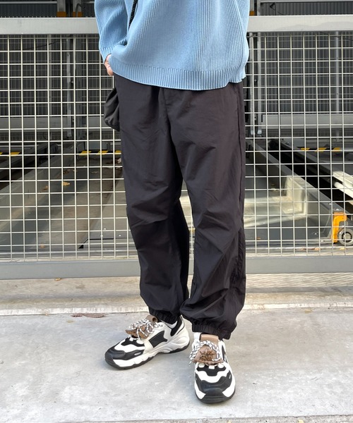 CPCM(シーピーシーエム)の「ナイロントラックパンツ(その他パンツ・メンズ・カーキ/ブラック/グレイッシュベージュ・MEDIUM/LARGE)」の18枚目の写真