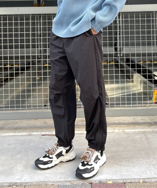 CPCM(シーピーシーエム)の「ナイロントラックパンツ(その他パンツ・メンズ・カーキ/ブラック/グレイッシュベージュ・MEDIUM/LARGE)」の20枚目の写真