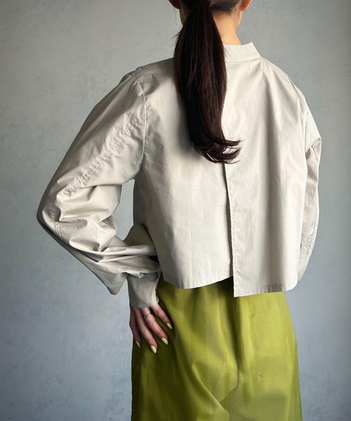 &g'aime（アンジェム）の「【＆g'aime】袖スリットショートブラウス（シャツ/ブラウス・レディース・ホワイト/ブラック/グレイッシュベージュ・FREE）」の8枚目の写真