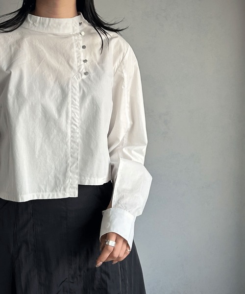 &g'aime（アンジェム）の「【＆g'aime】袖スリットショートブラウス（シャツ/ブラウス・レディース・ホワイト/ブラック/グレイッシュベージュ・FREE）」の13枚目の写真