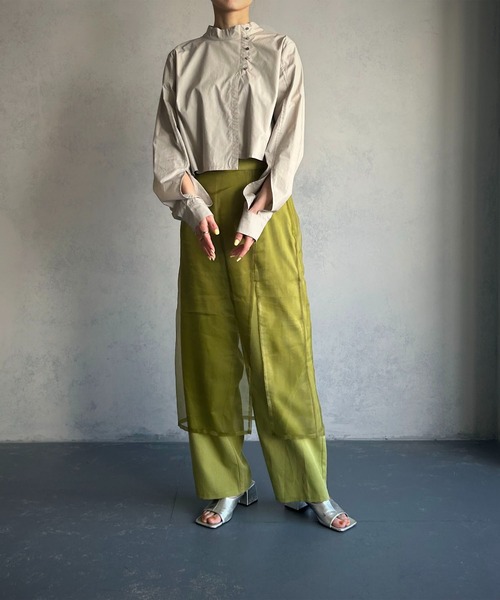 &g'aime（アンジェム）の「【＆g'aime】袖スリットショートブラウス（シャツ/ブラウス・レディース・ホワイト/ブラック/グレイッシュベージュ・FREE）」の10枚目の写真