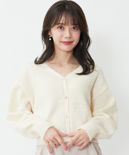 WILLSELECTION（ウィルセレクション）の「ビジュー釦カーディガン（カーディガン/ボレロ・レディース・オフホワイト/ピンク/イエロー・MEDIUM）」の4枚目の写真