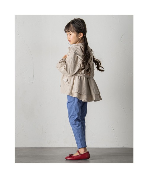 BeBe（ベベ）の「BeBe/【 撥水加工 】 タフタ バック フリル ブルゾン  (90~150cm)（ブルゾン・キッズ・パープル/ベージュ・130/120/100/90/150/110/140）」の6枚目の写真