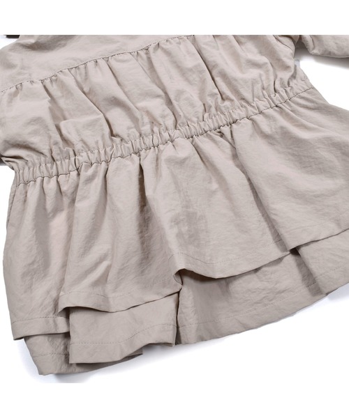 BeBe（ベベ）の「BeBe/【 撥水加工 】 タフタ バック フリル ブルゾン  (90~150cm)（ブルゾン・キッズ・パープル/ベージュ・130/120/100/90/150/110/140）」の20枚目の写真