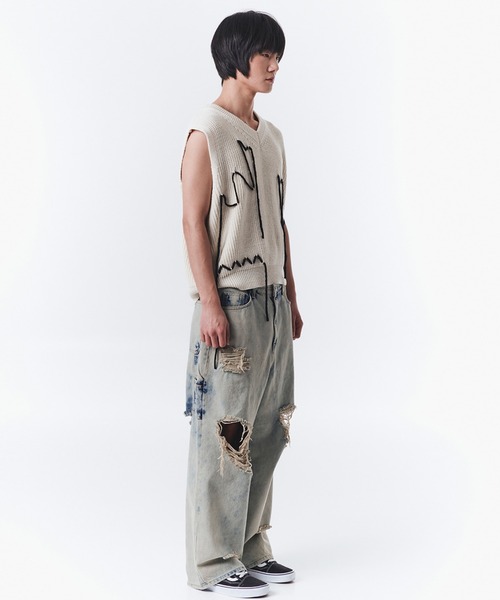 OY（オーワイ）の「『OY/オーワイ』ZIGZAG STITCH KNIT VEST/ステッチニットベスト（ベスト・メンズ・ブラック/アイボリー・FREE）」の9枚目の写真