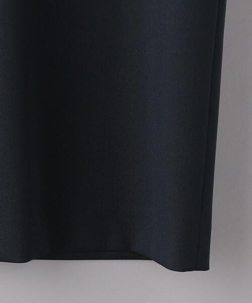 UNITED ARROWS（ユナイテッドアローズ）の「Vネック ジャンパースカート（ジャンパースカート・レディース・オフホワイト/ブラック/ネイビー・36/38）」の15枚目の写真