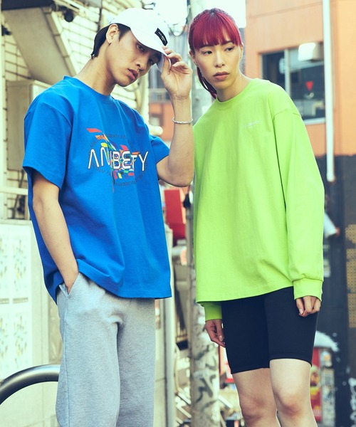 ANLIBERTY ANAP(アンリバティアナップ)の「ANLIBERTYベーシックロゴロングスリーブTシャツ【ユニセックス】(Tシャツ/カットソー・レディース・グリーン/ネイビー/ブラック・S/M)」の4枚目の写真