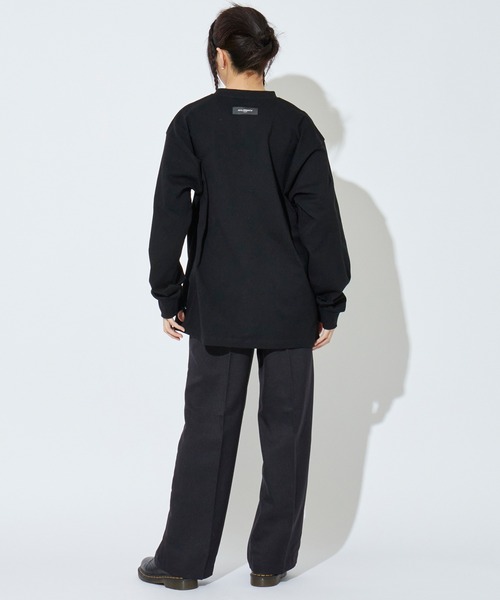 ANLIBERTY ANAP(アンリバティアナップ)の「ANLIBERTYベーシックロゴロングスリーブTシャツ【ユニセックス】(Tシャツ/カットソー・レディース・グリーン/ネイビー/ブラック・S/M)」の5枚目の写真