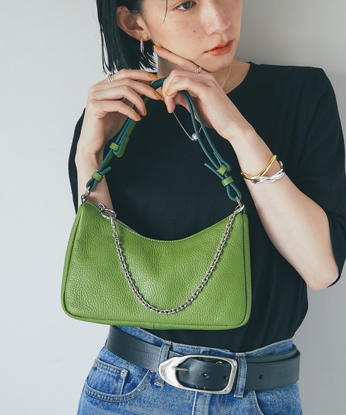 RIVE DROITE（リヴドロワ）の「シーンを問わず使い勝手抜群/チェーンハンドバッグ（ハンドバッグ・レディース・ライトグレー/ブラック/オレンジ/グリーン系その他・FREE）」の3枚目の写真