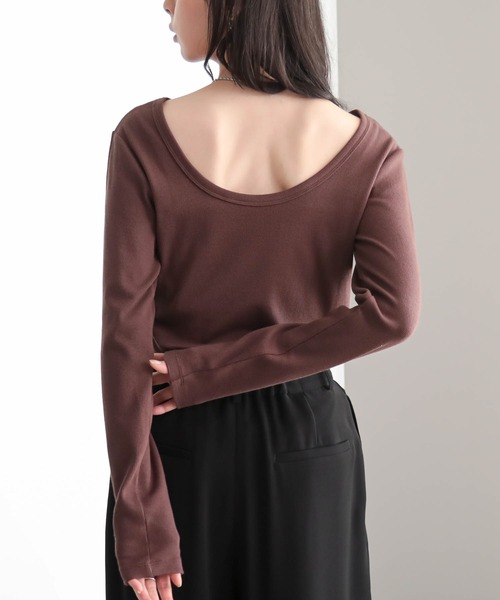 for/c（フォーシー）の「[新色追加]USAコットン前後2WAYバックシャンロンT【サスティナブル】（Tシャツ/カットソー・レディース・ラベンダー/ホワイト/ブラック/ホワイト×ブラック/ライム/ブルー/ブラウン/ネイビー/チャコールグレー/レッド/ライトブラウン・LL/L/M/S）」の5枚目の写真