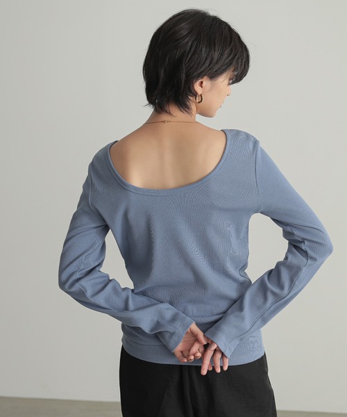 for/c（フォーシー）の「[新色追加]USAコットン前後2WAYバックシャンロンT【サスティナブル】（Tシャツ/カットソー・レディース・ラベンダー/ホワイト/ブラック/ホワイト×ブラック/ライム/ブルー/ブラウン/ネイビー/チャコールグレー/レッド/ライトブラウン・LL/L/M/S）」の9枚目の写真