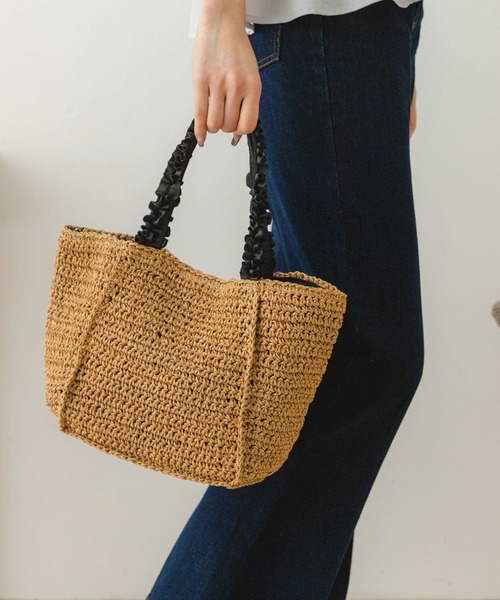 RODE SKO(ロデスコ)の「フリルハンドルペーパーバッグ(かごバッグ・レディース・グレー/ナチュラル/ベージュ・ONE)」の19枚目の写真