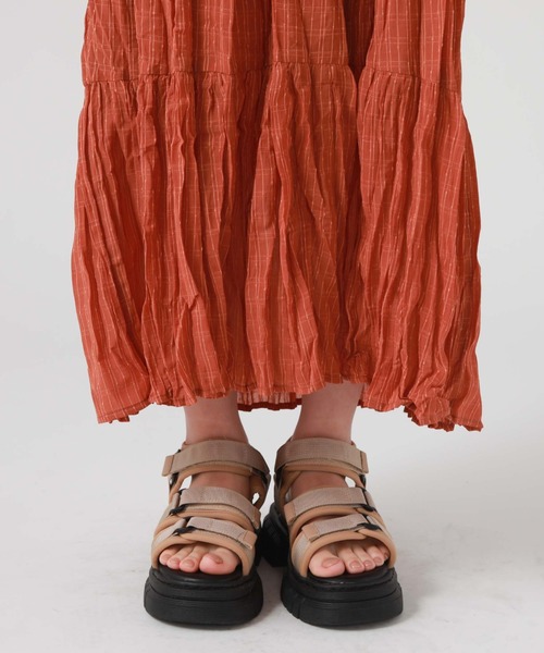 archives(アルシーヴ)の「ワッシャーノースリワンピース(ワンピース・レディース・レンガ/ブラック/パープル/アイボリー・MEDIUM)」の21枚目の写真