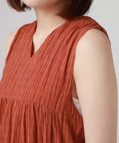 archives(アルシーヴ)の「ワッシャーノースリワンピース(ワンピース・レディース・レンガ/ブラック/パープル/アイボリー・MEDIUM)」の8枚目の写真