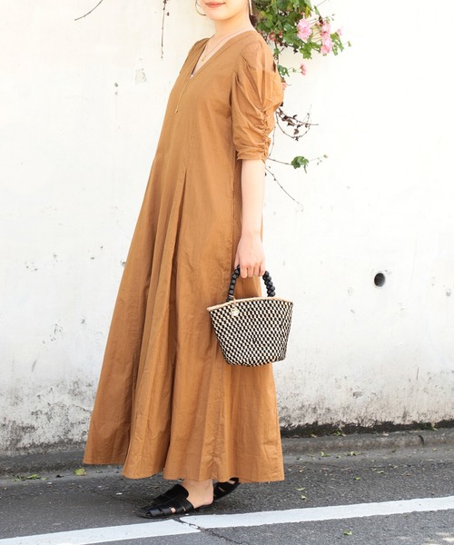 Ray BEAMS（レイビームス）の「Larone / ビーズ ハンドル バッグ（かごバッグ・レディース・ブラック/グリーン・ONE SIZE）」の8枚目の写真