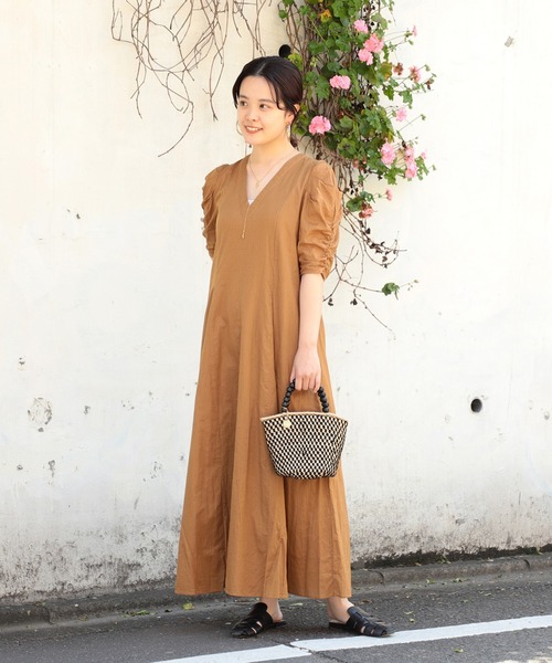 Ray BEAMS（レイビームス）の「Larone / ビーズ ハンドル バッグ（かごバッグ・レディース・ブラック/グリーン・ONE SIZE）」の9枚目の写真