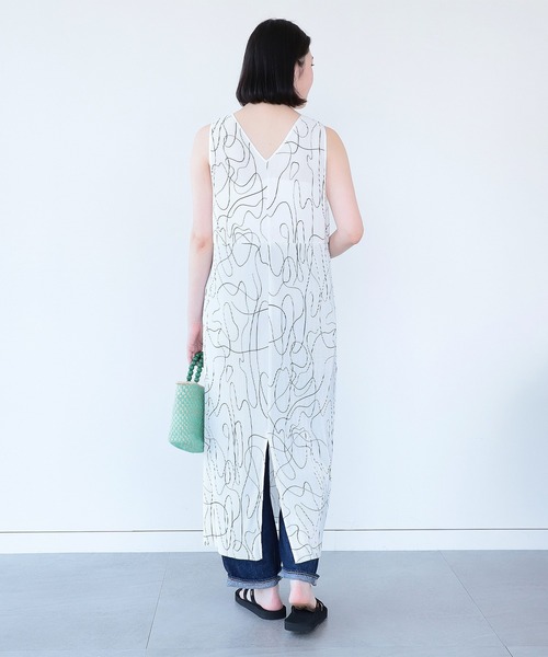 Ray BEAMS（レイビームス）の「Larone / ビーズ ハンドル バッグ（かごバッグ・レディース・ブラック/グリーン・ONE SIZE）」の15枚目の写真