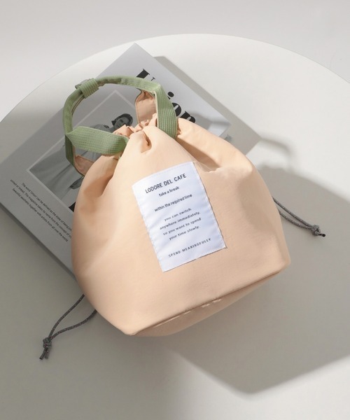 LBC（エルビーシー）の「保冷巾着無地トートバッグ（トートバッグ・レディース・ブラック/ベージュ・FREE）」の2枚目の写真