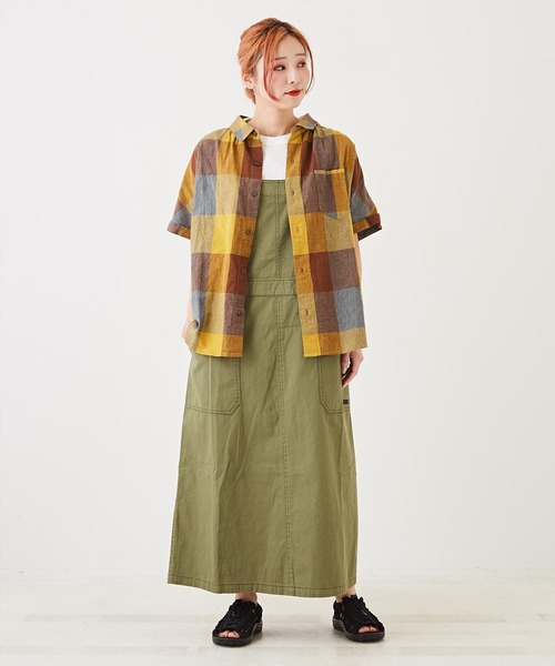 CUBE SUGAR（キューブシュガー）の「無地綿ツイルサロペットスカート（ジャンパースカート・レディース・ベージュ/ネイビー/カーキ・M）」の13枚目の写真