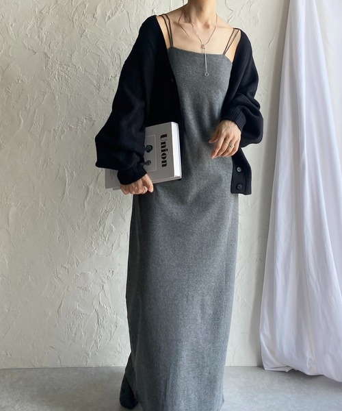 セール】カップ付きハイウエストダブルストラップIラインタイト