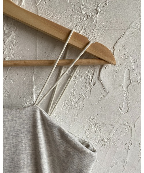 She's Closet（シーズクローゼット）の「カップ付きハイウエストダブルストラップIラインタイトロングキャミワンピース（ワンピース・レディース・グリーン/ブラック/モカ/オートミール/グレイッシュブルー/セージグリーン/チャコール/ダークブラウン・FREE）」の21枚目の写真