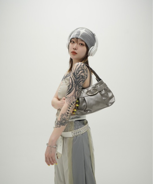 XU（エックスユー）の「【Never mind the XU】design beanie 2 / 【ネバーマインド ザ エックスユー】デザインニット帽子（ニットキャップ/ビーニー・メンズ・アイボリー/ブラック/グレー・ONE SIZE）」の16枚目の写真