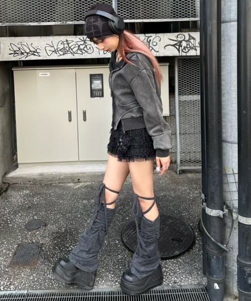XU(エックスユー)の「【Never mind the XU】design beanie 2 / 【ネバーマインド ザ エックスユー】デザインニット帽子(ニットキャップ/ビーニー・メンズ・アイボリー/ブラック/グレー・ONE SIZE)」の17枚目の写真