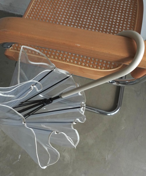 VANNIE U（ヴァニーユー）の「クリアフラワーアンブレラ/ビニール傘（長傘・レディース・ホワイト/ピンク/ブラウン/グレー・FREE）」の5枚目の写真