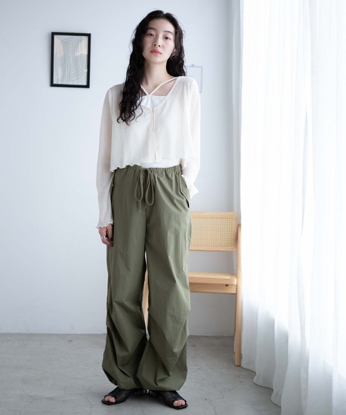 WEGO（ウィゴー）の「WEGO/パラシュートパンツ（カーゴパンツ・レディース・ベージュ/オリーブ/アイボリー/ライトグレー・FREE）」の7枚目の写真