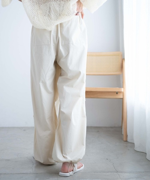 WEGO（ウィゴー）の「WEGO/パラシュートパンツ（カーゴパンツ・レディース・ベージュ/オリーブ/アイボリー/ライトグレー・FREE）」の15枚目の写真