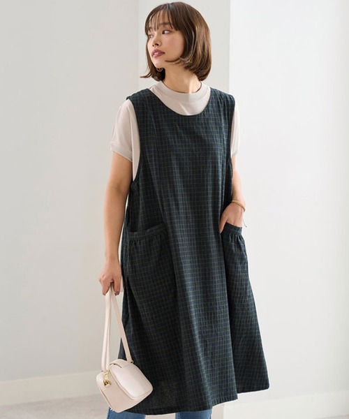 BELLUNA（ベルーナ）の「ポケット使いジャンパースカート（スカート・レディース・グリーン/チェック/ラベンダー・MEDIUM/X-LARGE/LARGE）」の4枚目の写真